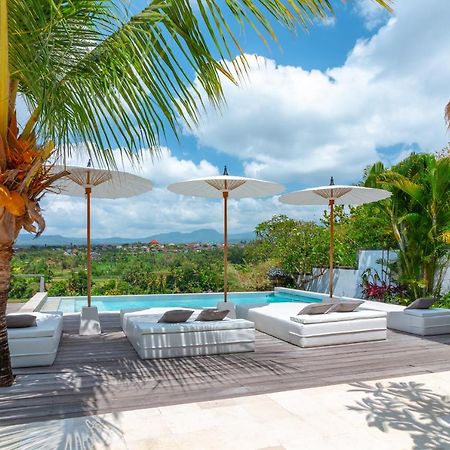 Villa Rasa Senang, With Private Cook And Pool Karangasem Zewnętrze zdjęcie