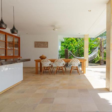Villa Rasa Senang, With Private Cook And Pool Karangasem Zewnętrze zdjęcie