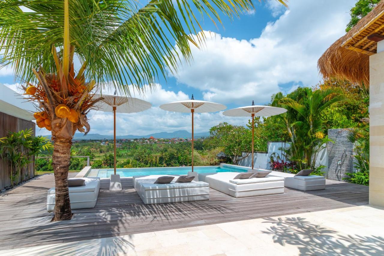 Villa Rasa Senang, With Private Cook And Pool Karangasem Zewnętrze zdjęcie