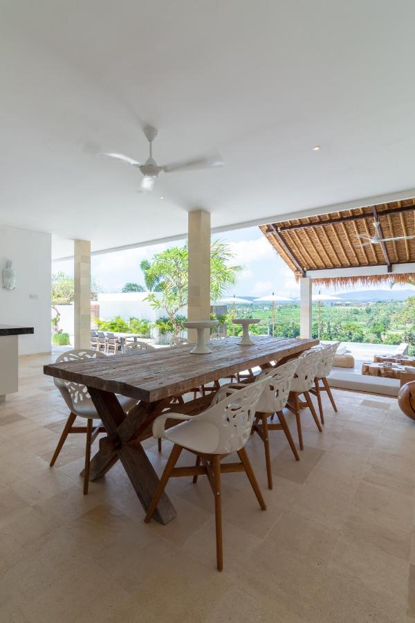 Villa Rasa Senang, With Private Cook And Pool Karangasem Zewnętrze zdjęcie